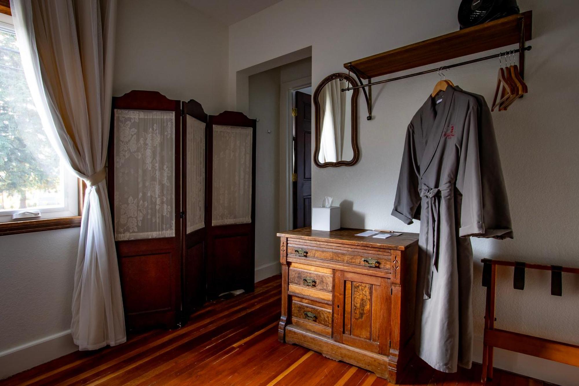 Historic Hotel Packwood Luaran gambar
