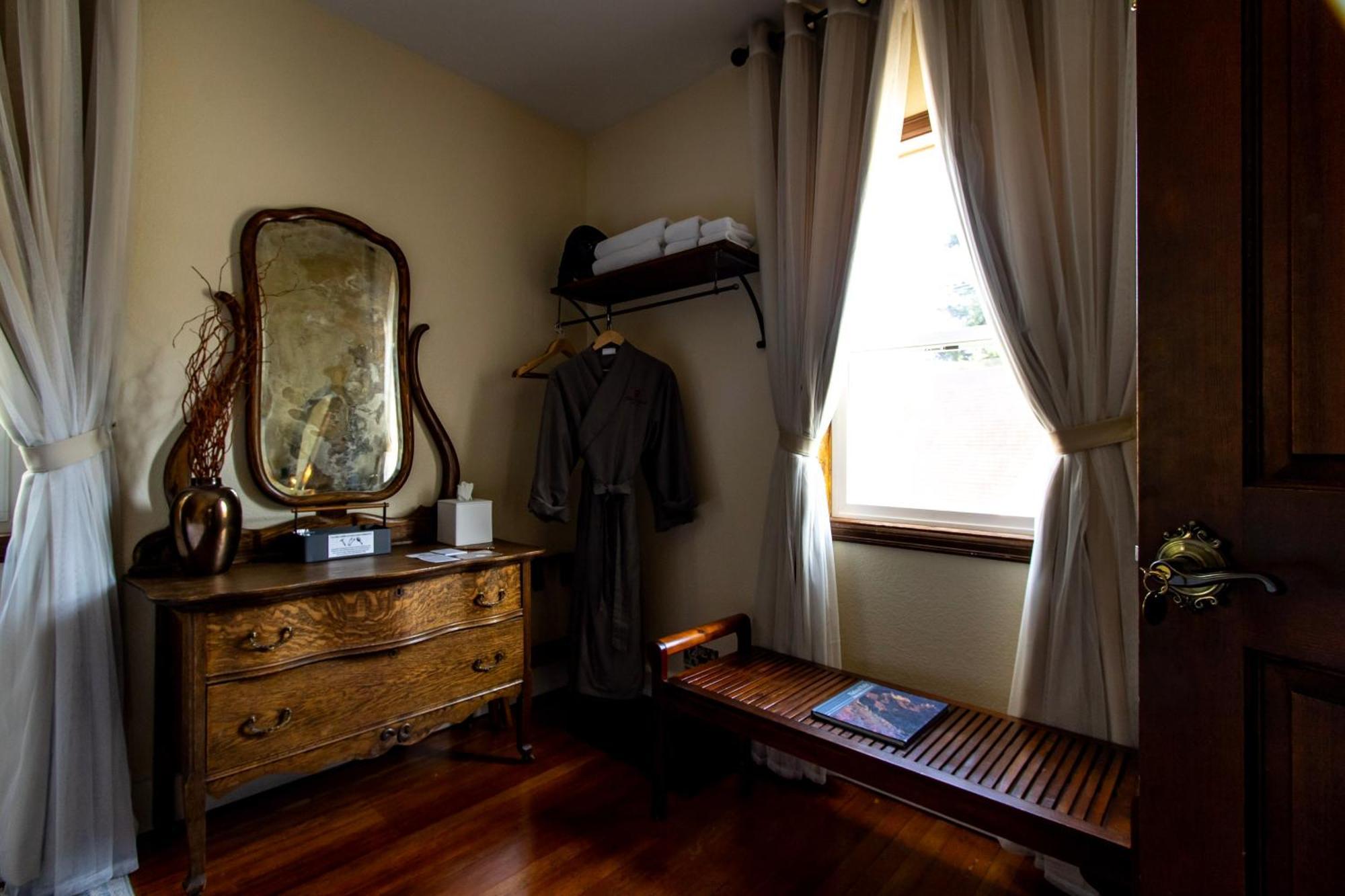 Historic Hotel Packwood Luaran gambar